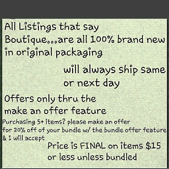 New!! 18k Gold & Silver Pineapple Charm Necklace - Picture 7 of 8