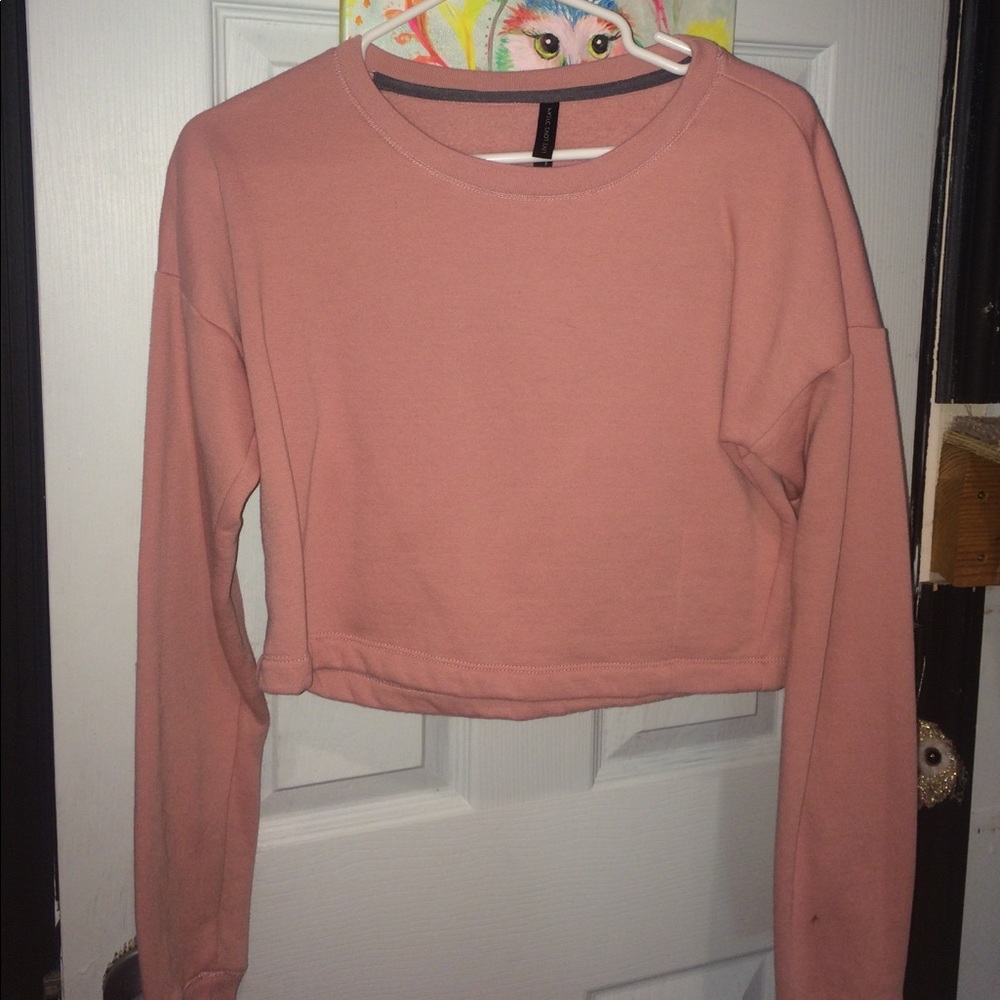 crop sweatshirt