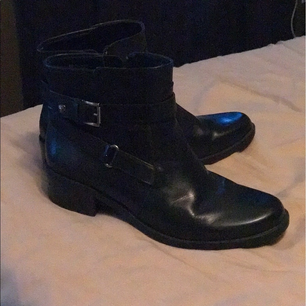 Anne Klein black ankle boots *saturday special*