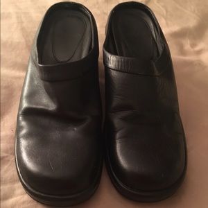 Dansko Leather Clogs Size 7.5/38
