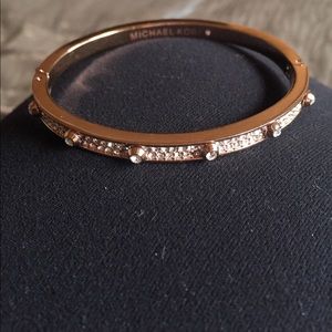 *FINAL PRICE DROP* Michael Kors bracelet