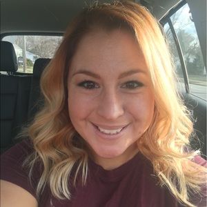 Meet your Posher, Naomi