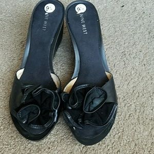 Nine West ruffle wedge slides