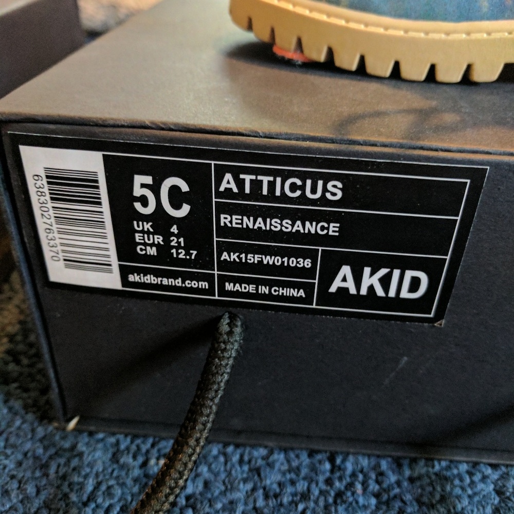 Child boots