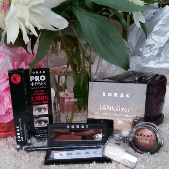 Lorac TANtalizer bundle of make-up - Picture 2 of 7