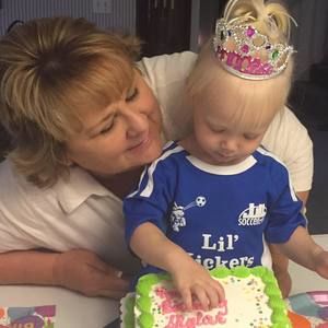 Meet your Posher, Valerie