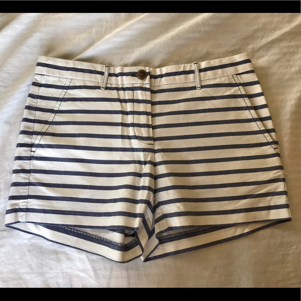 Gap Cotton White & Blue Striped Shorts - NWT