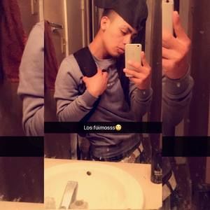 Meet your Posher, Cesar