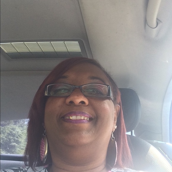 Meet your Posher, Tamiko - Picture 1 of 1