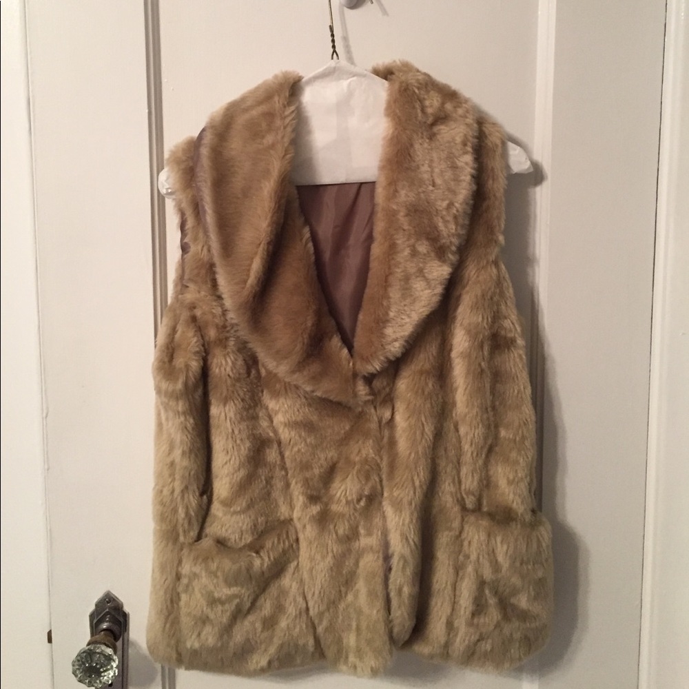 Faux fur vest