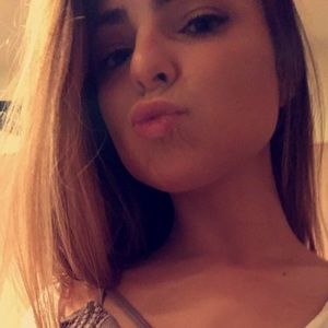 Meet your Posher, Briana