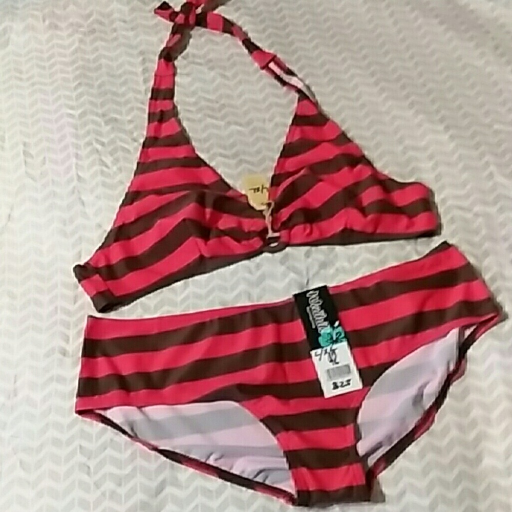 Sz 42 L/XL nwt  2 pc swimsuit