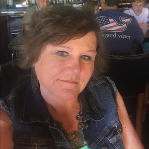 Meet your Posher, Glenda