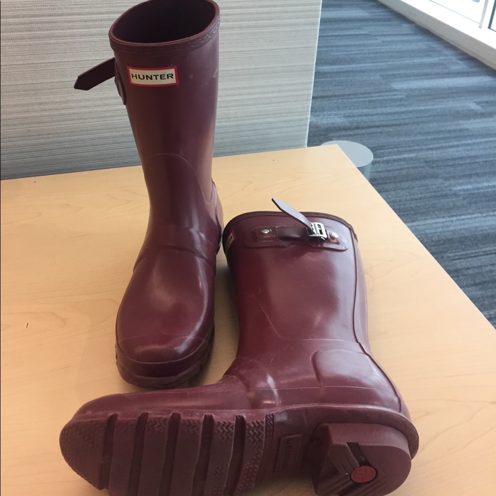 Mid length dark matte red hunter boots