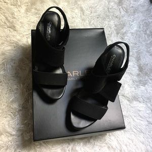 Black wedges with box!!