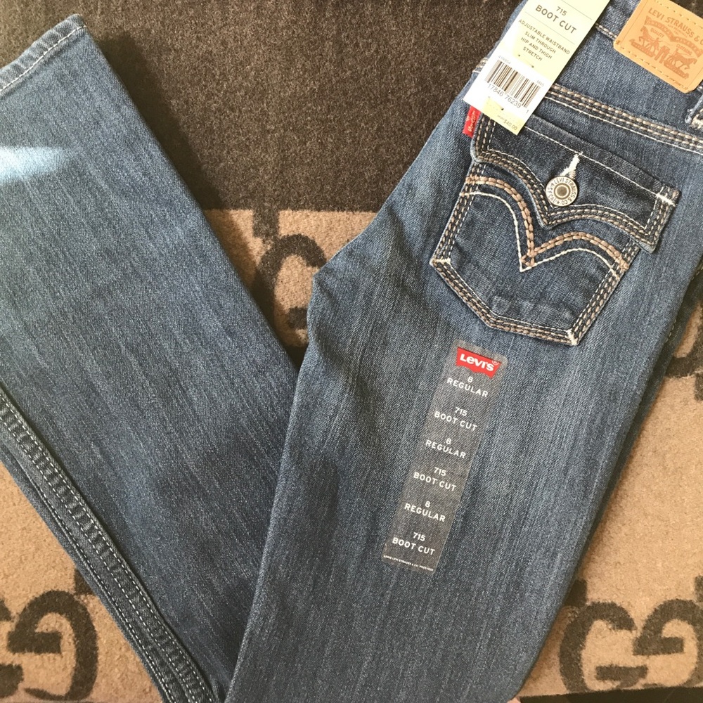 ❌SOLD❌GIRLS 715 Boot Cut Levi Jeans