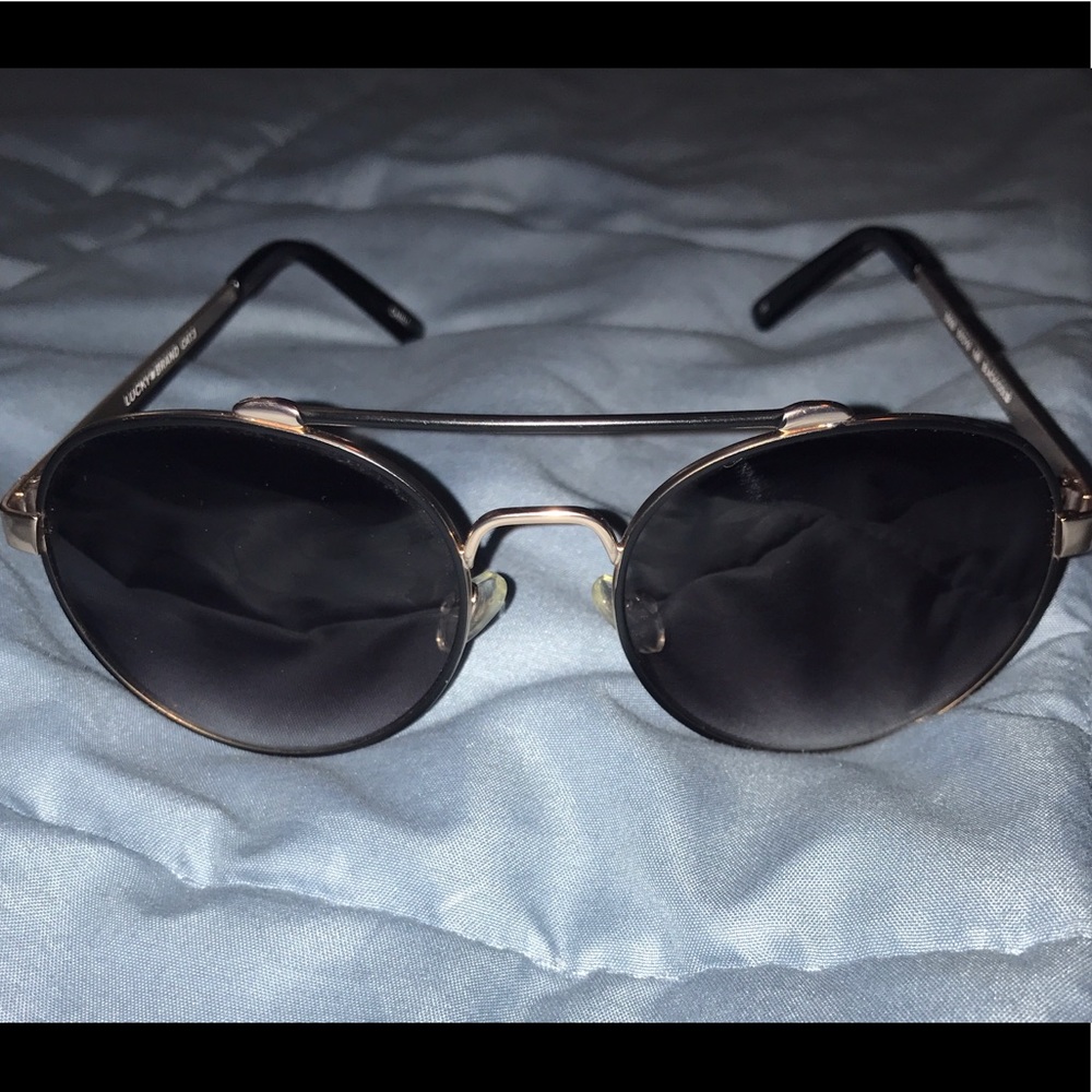 Lucky brand aviator shades🌞 sunglasses black gold