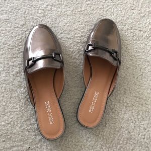 Metallic loafer