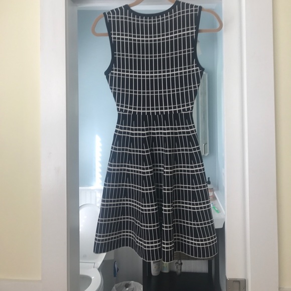 Zara women's dress - Picture 2 of 3