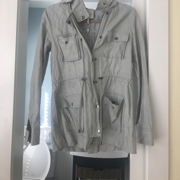 Light coat - Picture 1 of 4