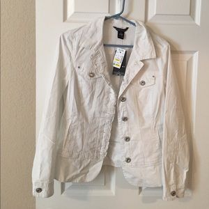 ****BRAND NEW White Spring Jacket