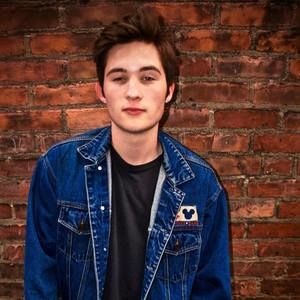 Meet your Posher, Mickey