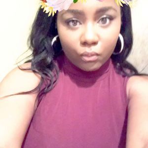 Meet your Posher, Minnisha