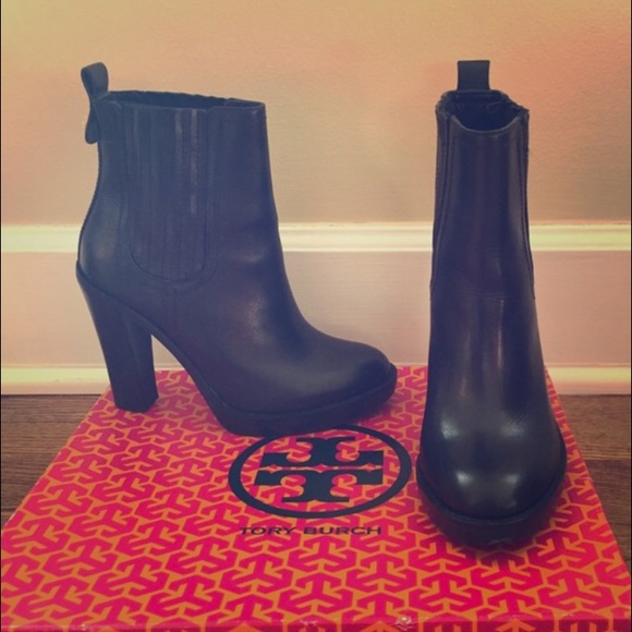 Tory Burch Shoes - Tory Burch Bootie 7.5