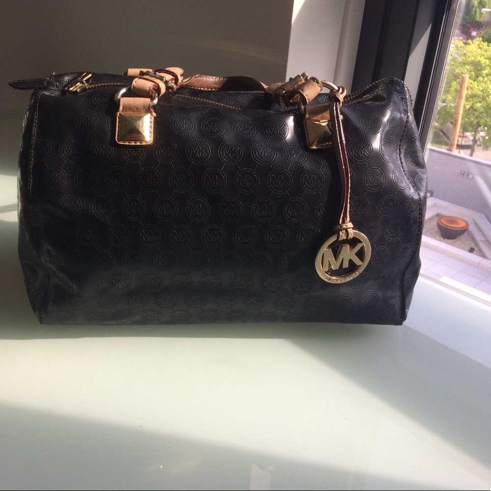 Micheal Kors Grayson large bag.