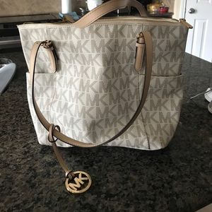 Michael Kors shoulder purse