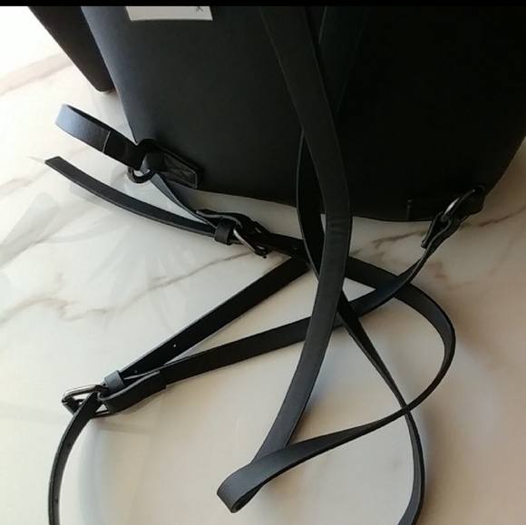 Black mini backpack - Picture 3 of 4