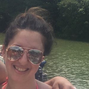 Meet your Posher, Rachel