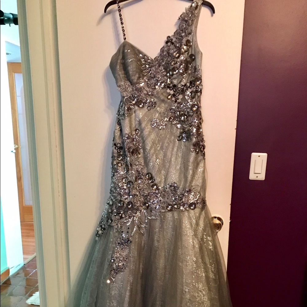Jianini Haute Couture dress