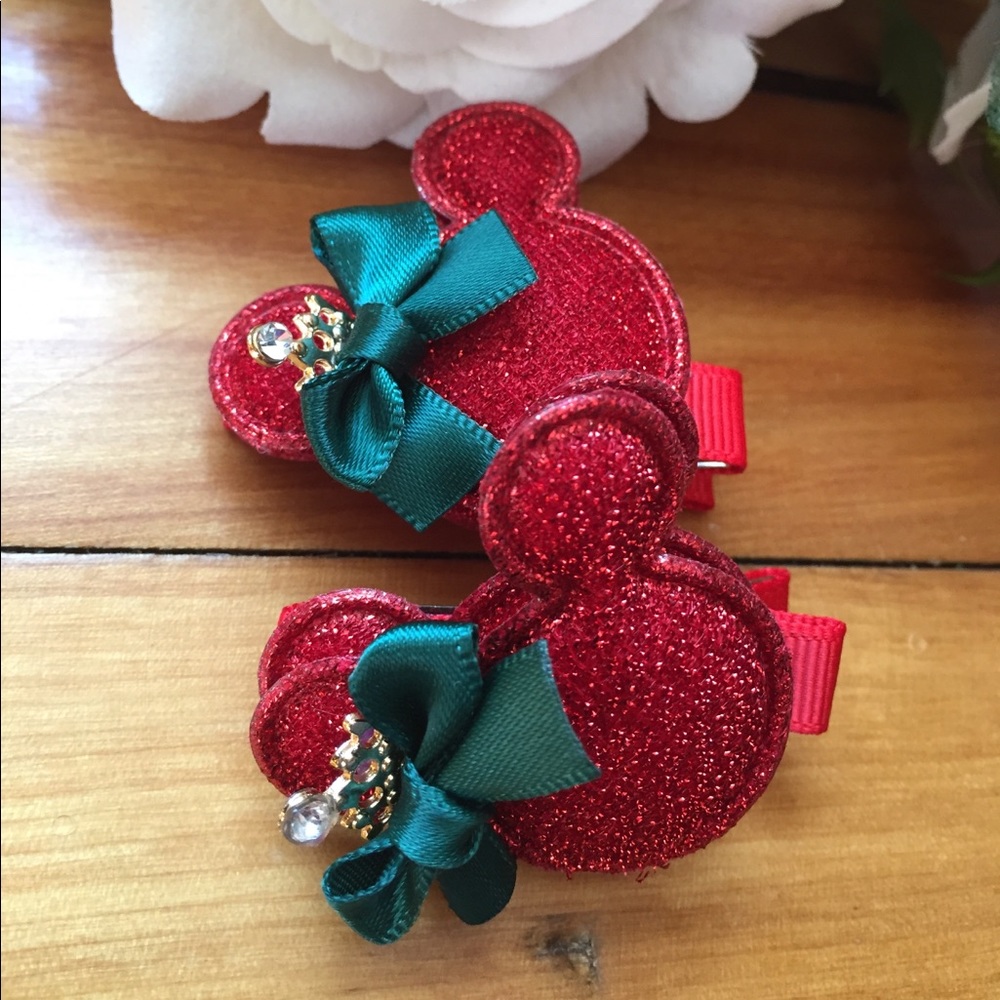 Red Hair Clips Set - Picture 5 of 5