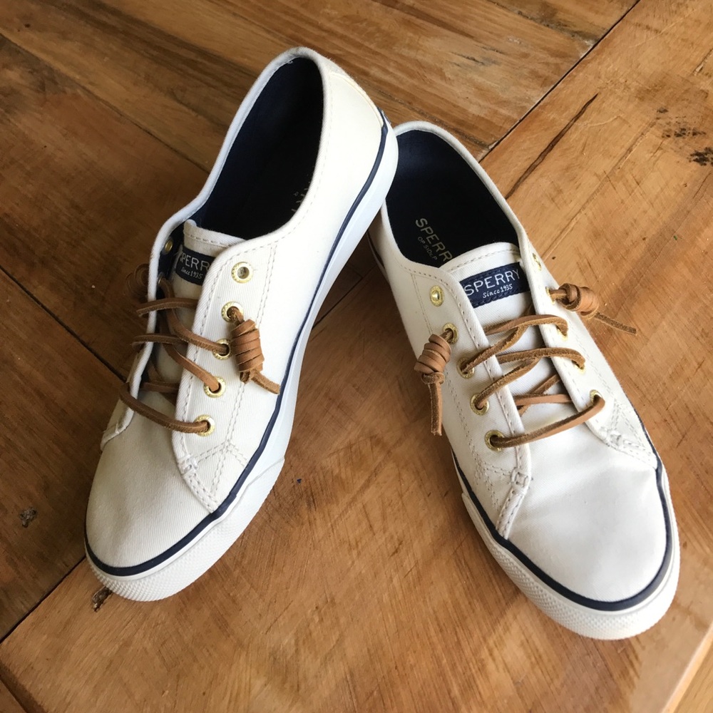 Sperry Seacoast Sneaker