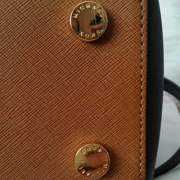 Michael Kors Med. Sutton Satchel, NWOT, colorblock - Picture 6 of 6