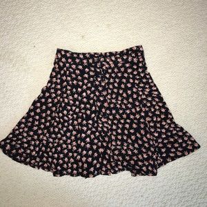 Brandy Melville skirt