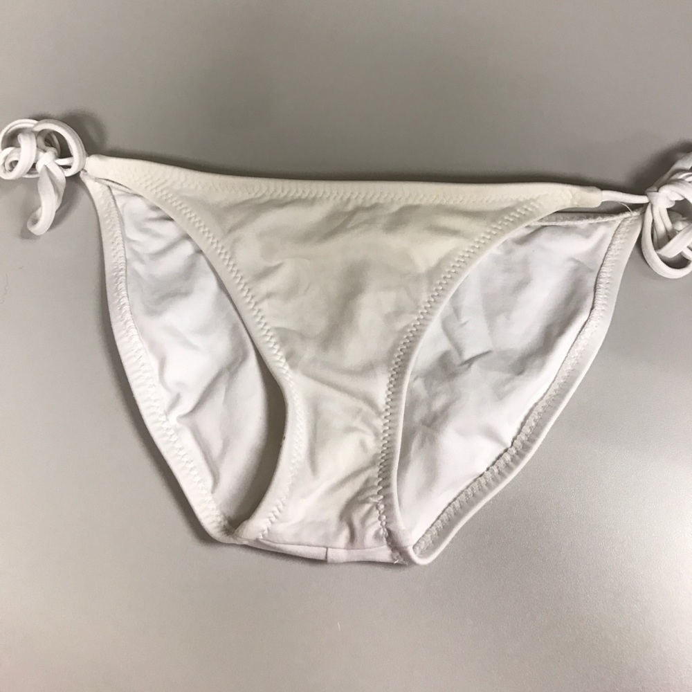 WHITE BIKINI BOTTOMS