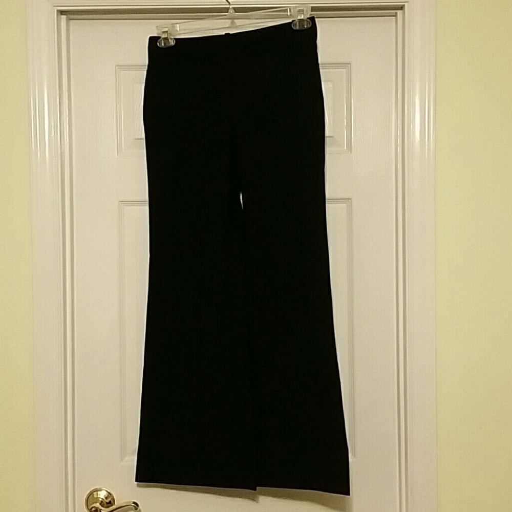 NWOT! Gap Black Trouser Pants.