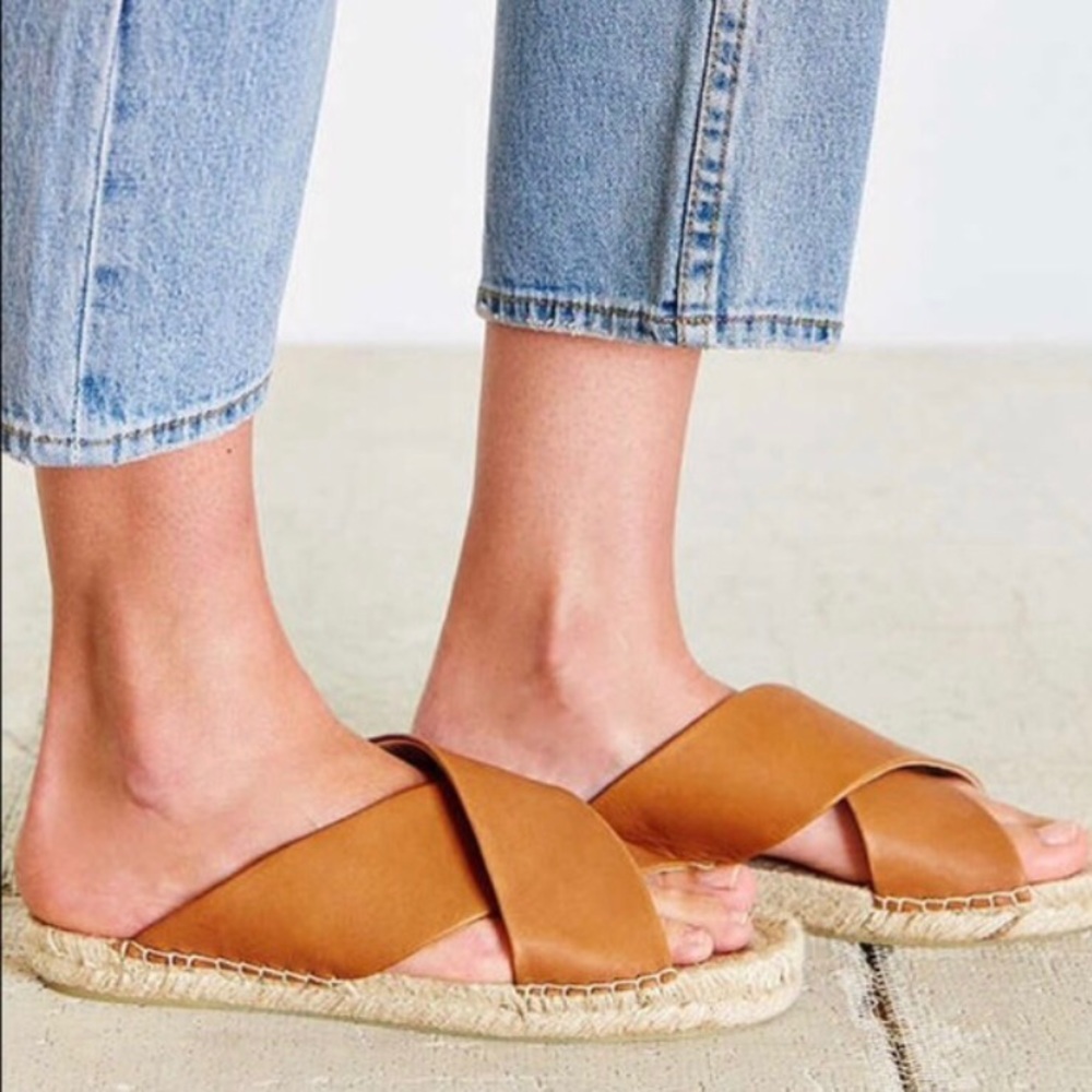 Soludos leather criss cross espadrilles sandal