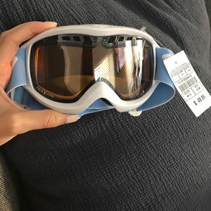 Brand new with tag Roxy snowboarding goggles