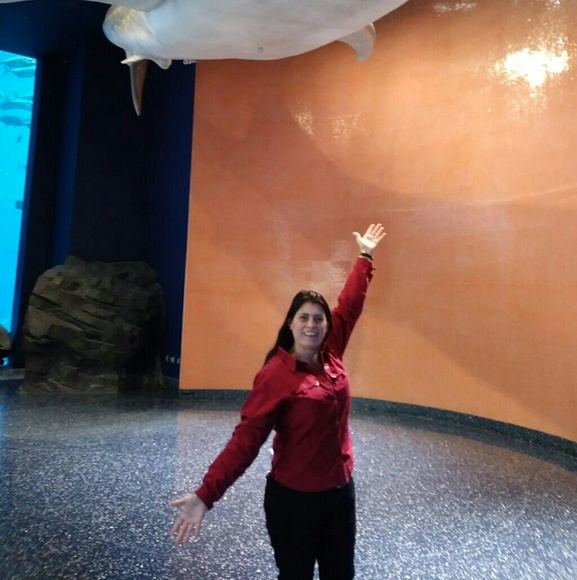 Meet your Posher, Ruth - Picture 1 of 1