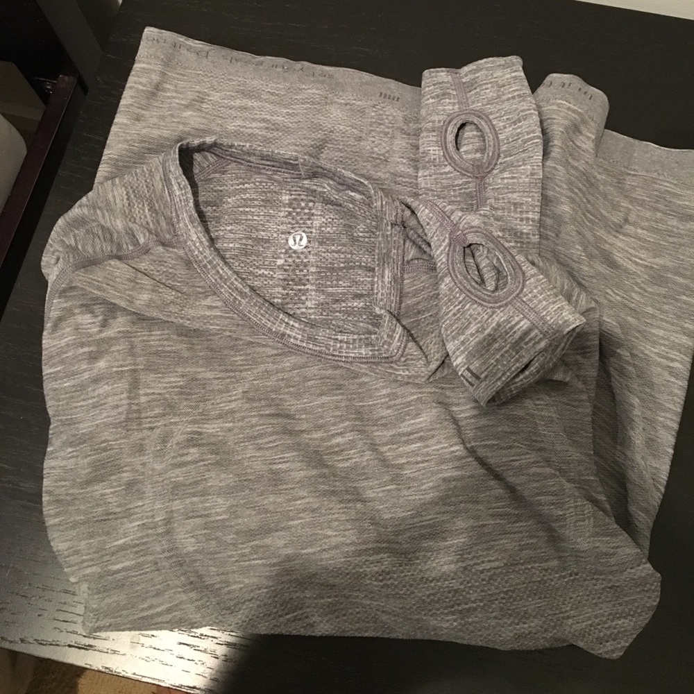 Lulu lemon full sleeve top