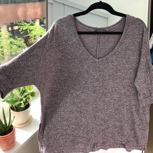 Beautiful dolman lightweight sweater!