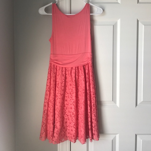 Coral Sundress - Picture 3 of 4