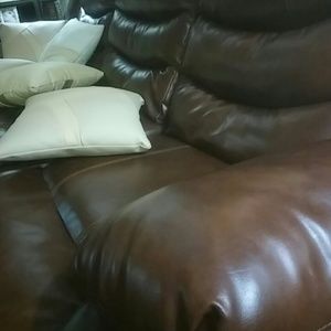 Meet your Posher, Juan