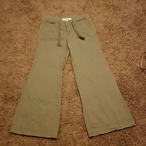 Like New! Only worn once.