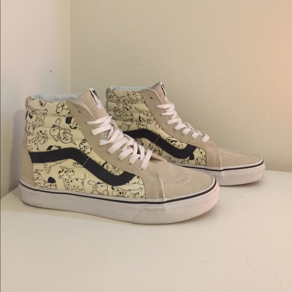 LIMITED EDITION-Impossible to find Disney x Vans
