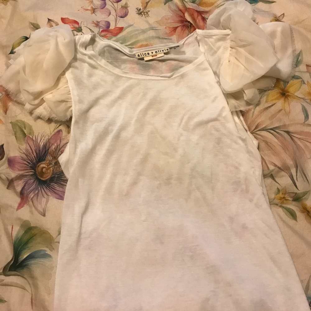 Puffy sleeve off white blouse