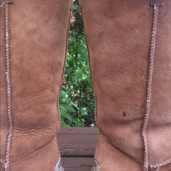 Ugg Boots - Picture 3 of 7